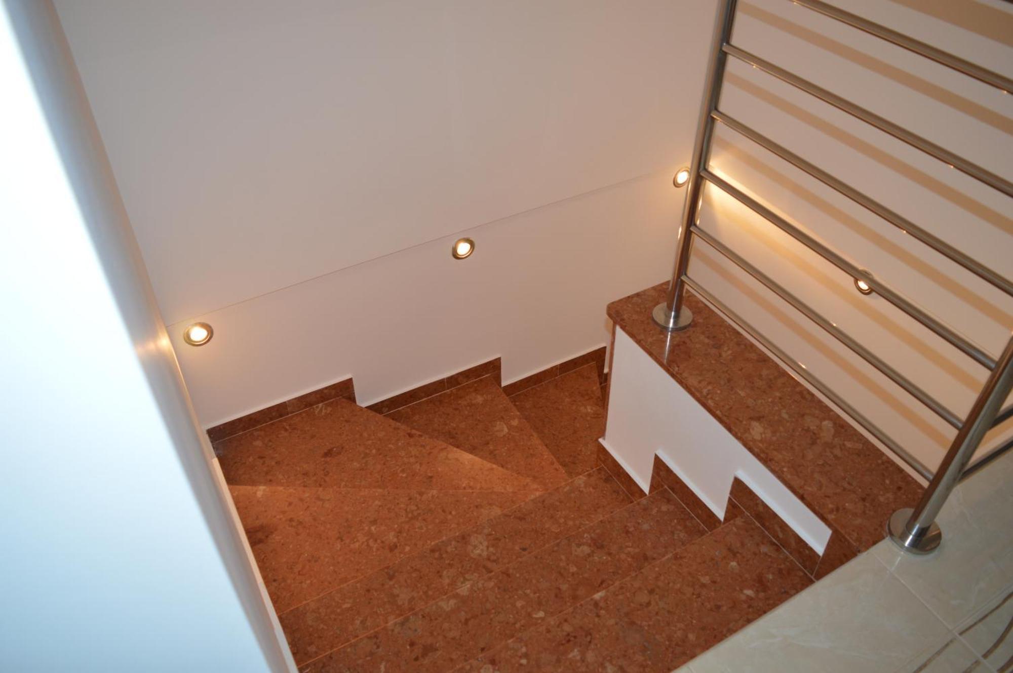 Apartments Kivi Novigrad  Екстер'єр фото