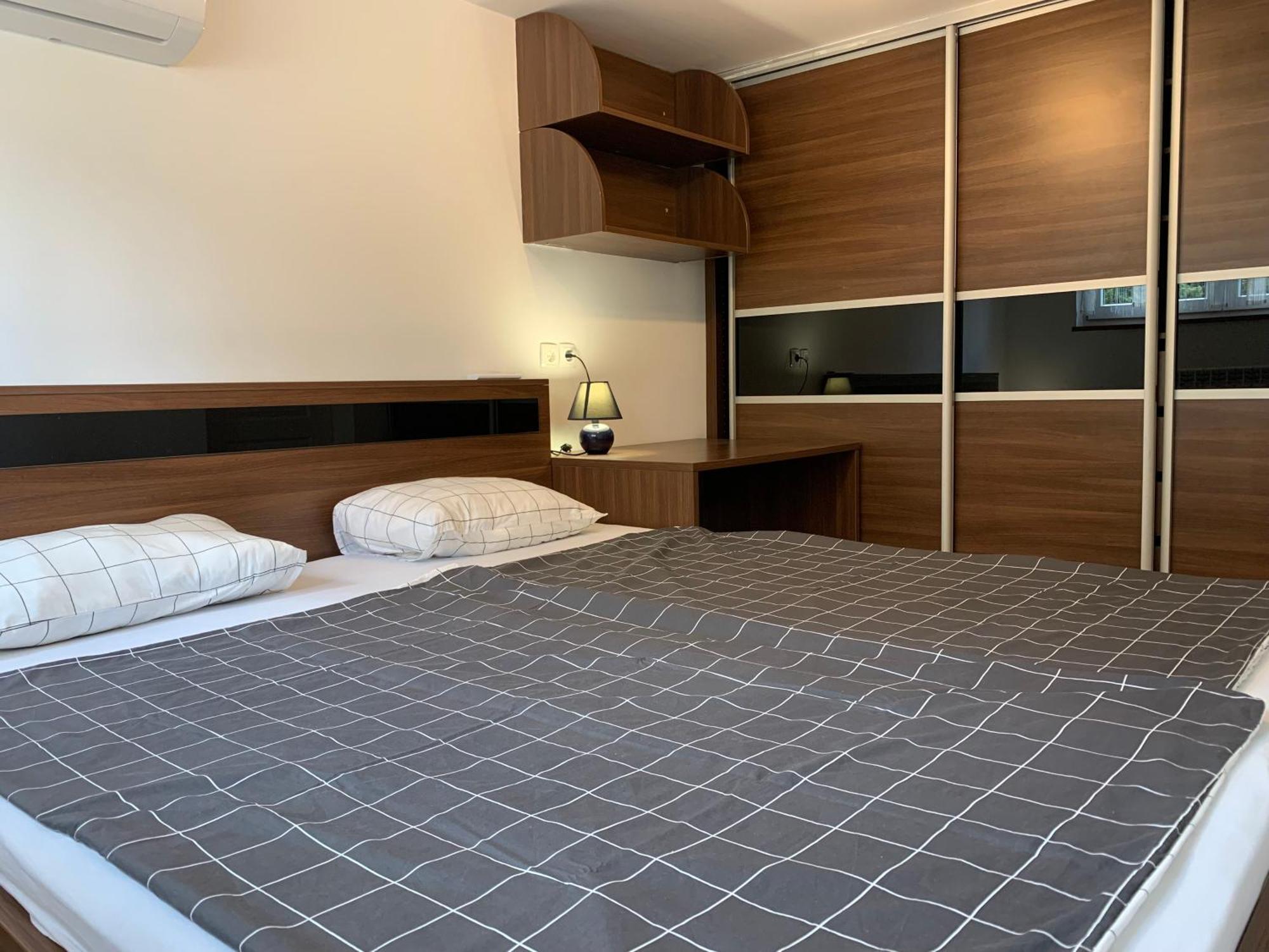 Apartments Kivi Novigrad  Екстер'єр фото